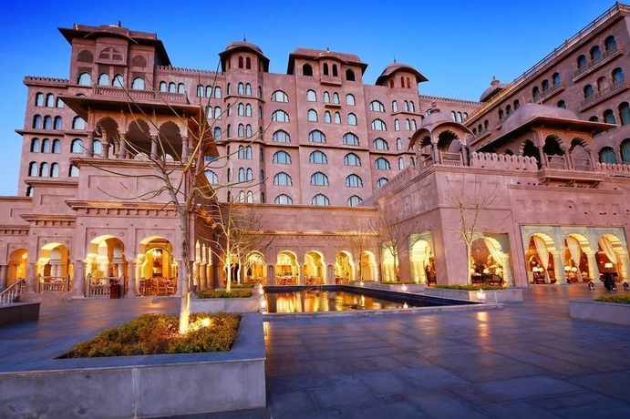 Imagen de los exteriores del Hotel Fairmont Jaipur. Foto 10
