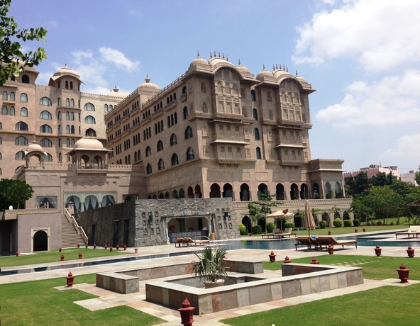 Imagen de los exteriores del Hotel Fairmont Jaipur. Foto 12
