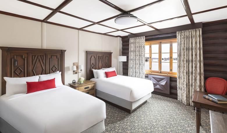 Imagen de la habitación del Hotel Fairmont Le Chateau Montebello. Foto 9