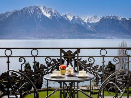 Imagen general del Hotel Fairmont Le Montreux Palace. Foto 1