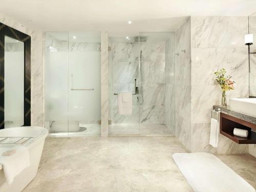 Imagen general del Hotel Fairmont Makati. Foto 7