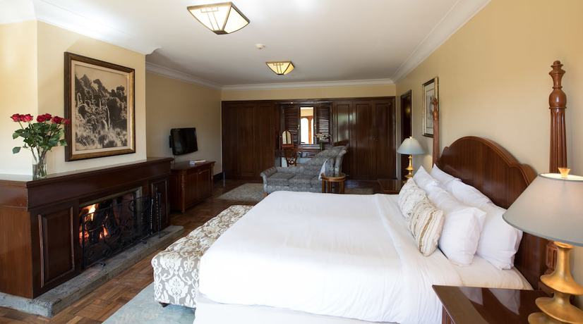 Imagen de la habitación del Hotel Fairmont Mount Kenya Safari. Foto 7