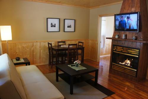 Imagen de la habitación del Hotel Fairmont Mountain Bungalows. Foto 11
