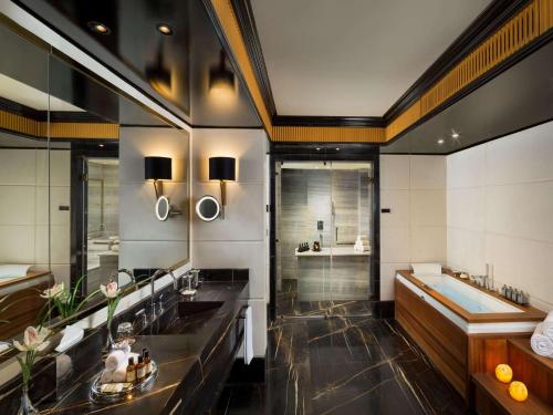 Imagen general del Hotel Fairmont Nile City, Cairo. Foto 7