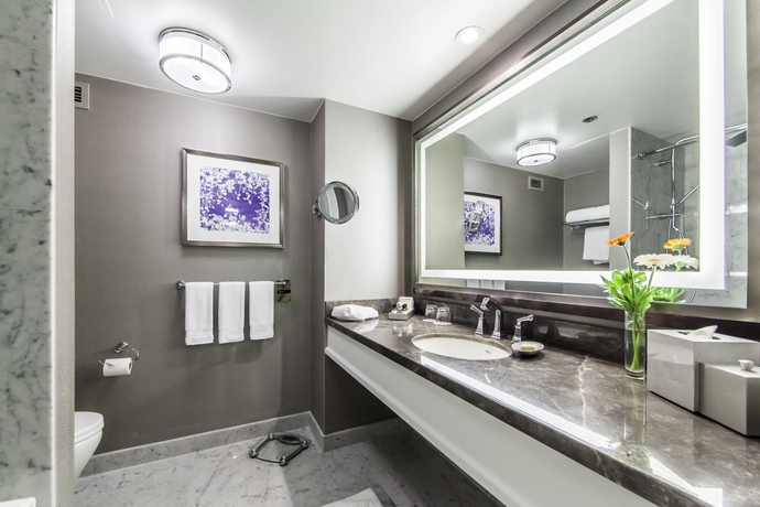 Imagen de la habitación del Hotel Fairmont Olympic. Foto 5