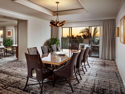 Imagen de la habitación del Hotel Fairmont Orchid. Foto 17