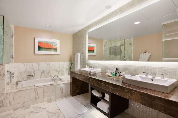 Imagen de la habitación del Hotel Fairmont Pittsburgh. Foto 11