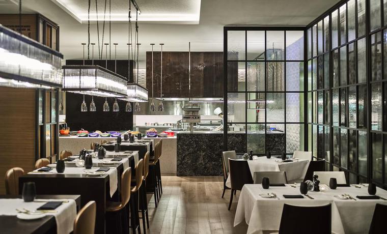 Imagen del bar/restaurante del Hotel Fairmont Quasar Istanbul. Foto 8