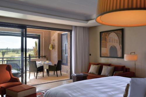 Imagen de la habitación del Hotel Fairmont Royal Palm Marrakech. Foto 12