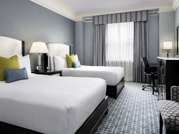 Imagen de la habitación del Hotel Fairmont Royal York Gold Experience. Foto 19