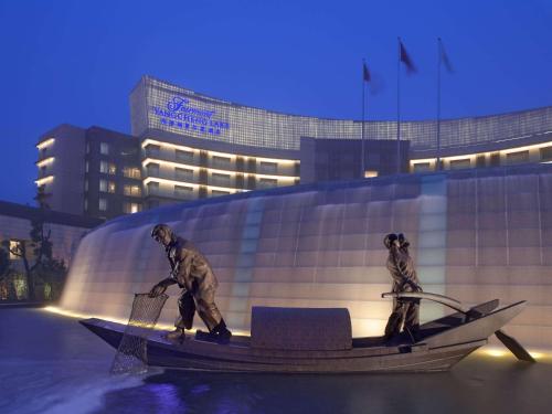 Imagen general del Hotel Fairmont Yangcheng Lake. Foto 6