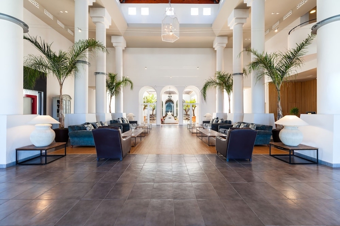 Imagen de los interiores del Hotel Fairplay Golf & Spa. Foto 19