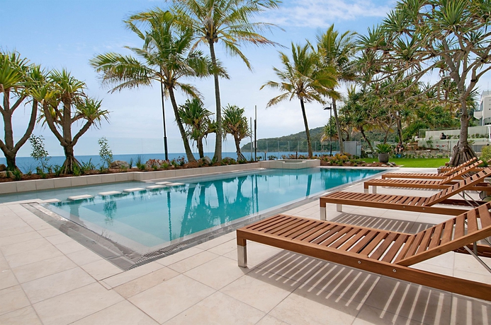 Imagen de la piscina del Hotel Fairshore Noosa. Foto 5