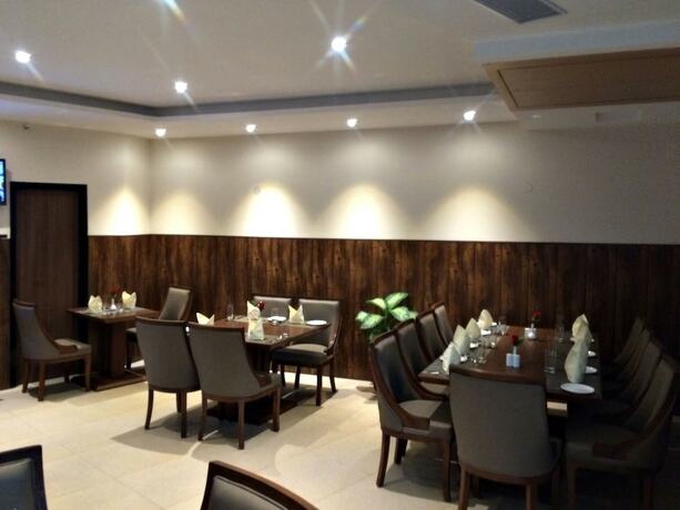 Imagen general del Hotel Fairvacanze Inns and Suites. Foto 16