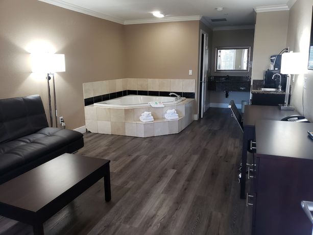 Imagen de la habitación del Hotel Fairview Inn and Suites, Healdsburg. Foto 18