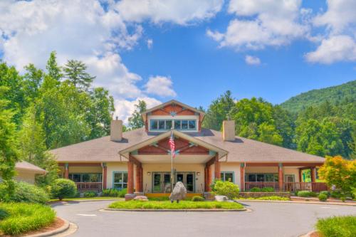 Imagen general del Hotel Fairway Forest. Foto 6