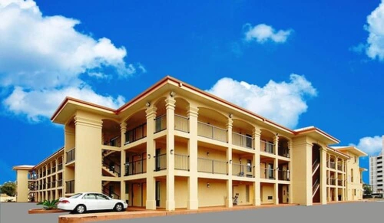 Imagen general del Hotel Fairway Inn. Foto 3