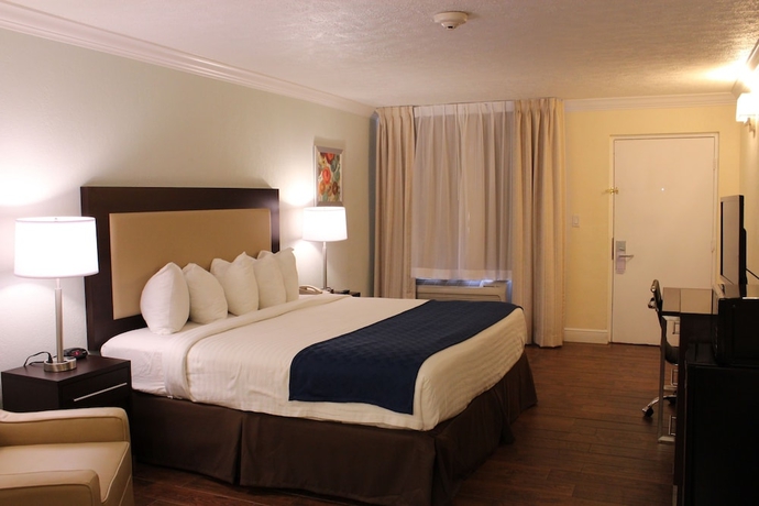 Imagen de la habitación del Hotel Fairway Inn Florida City Homestead Everglades. Foto 6