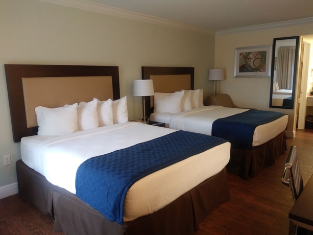Imagen de la habitación del Hotel Fairway Inn Florida City Homestead Everglades. Foto 10