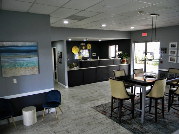 Imagen de los interiores del Hotel Fairway Inn Florida City Homestead Everglades. Foto 14