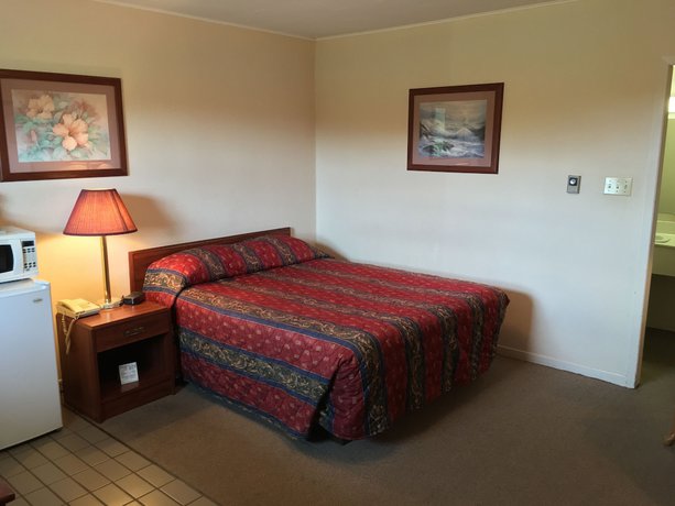 Imagen de la habitación del Hotel Fairway Inn, Sussex. Foto 2