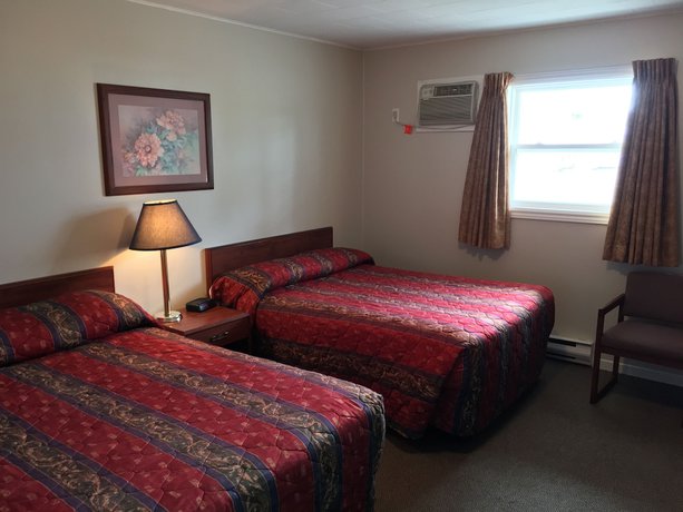 Imagen de la habitación del Hotel Fairway Inn, Sussex. Foto 6