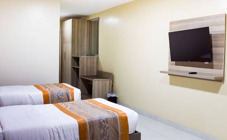 Imagen de la habitación del Hotel Fairway and Spa. Foto 8