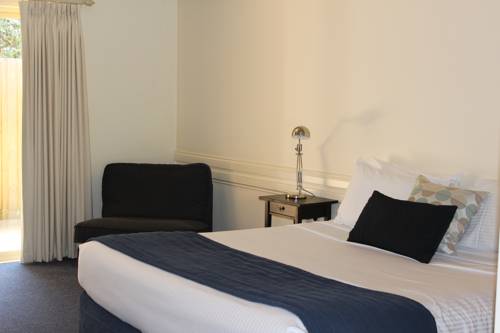 Imagen de la habitación del Hotel Fairways Resort. Foto 4