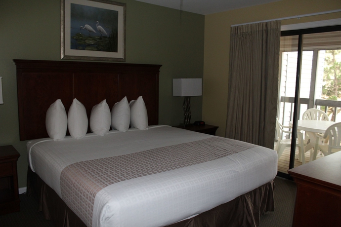 Imagen de la habitación del Hotel Fairways Villas. Foto 11
