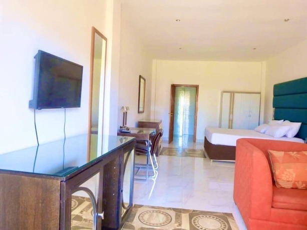 Imagen de la habitación del Hotel Fajara Resort. Foto 12