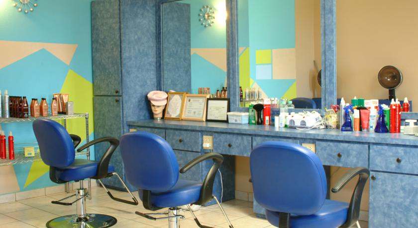 Imagen de los interiores del Hotel Fajardo Inn. Foto 11