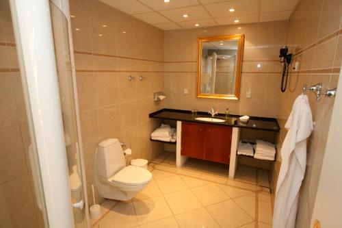 Imagen de la habitación del Hotel Fakkelgaarden & Restaurant. Foto 9