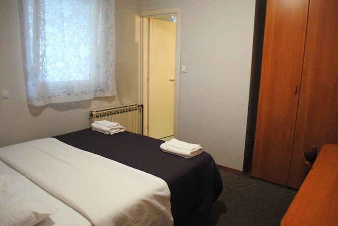 Imagen de la habitación del Hotel Fala. Foto 16