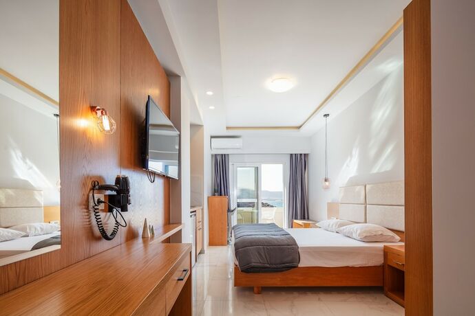Imagen de la habitación del Hotel Falasarna Bay. Foto 15