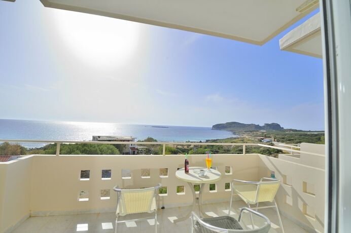Imagen general del Hotel Falasarna beach Studios and Apartments. Foto 2