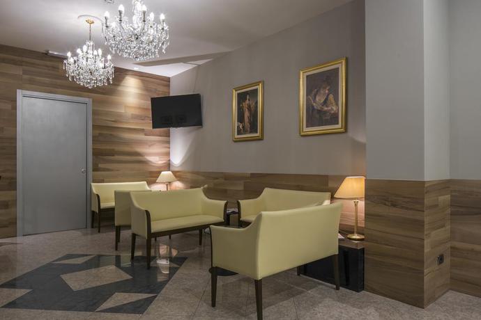 Imagen de la habitación del Hotel Falco D'oro, Tole. Foto 6