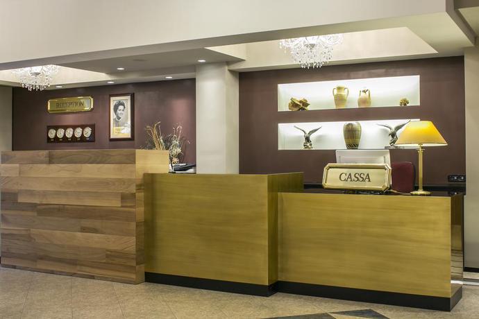 Imagen de los interiores del Hotel Falco D'oro, Tole. Foto 16