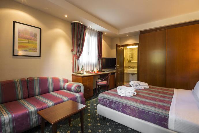 Imagen de la habitación del Hotel Falco D'oro, Tole. Foto 8