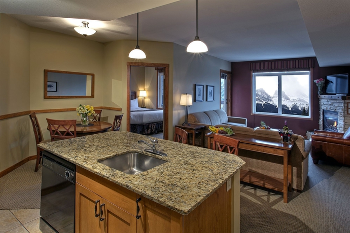 Imagen de los interiores del Hotel Falcon Crest Lodge By Clique. Foto 15