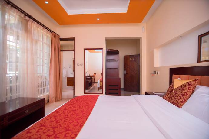 Imagen de la habitación del Hotel Falcon Heights. Foto 8