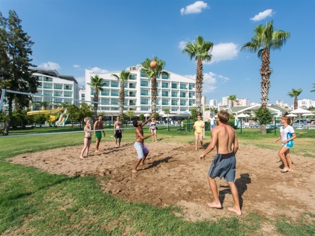 Imagen general del Hotel Falcon, Lara. Foto 13