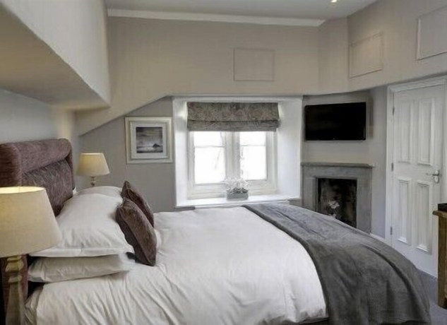 Imagen de la habitación del Hotel Falcon Manor. Foto 4
