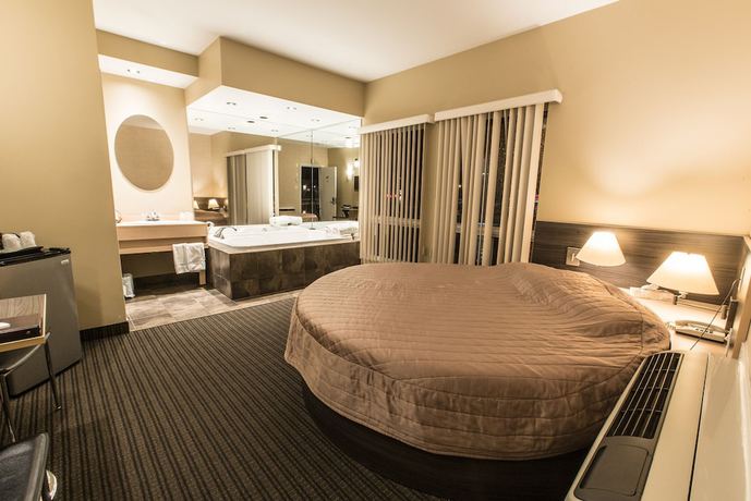Imagen de la habitación del Hotel Falcon Motel Brossard. Foto 5