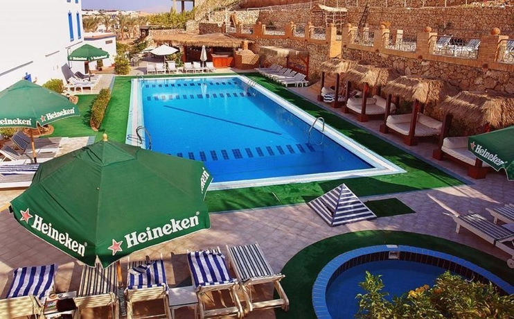 Imagen de los exteriores del Hotel Falcon Naama Blue. Foto 8