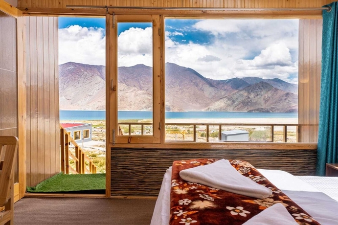 Imagen de la habitación del Hotel Falcon\'S Cottages. Foto 8