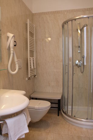 Imagen de la habitación del Hotel Falcone. Foto 5