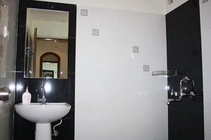 Imagen general del Hotel Falcons Nest Studio Apartments. Foto 12