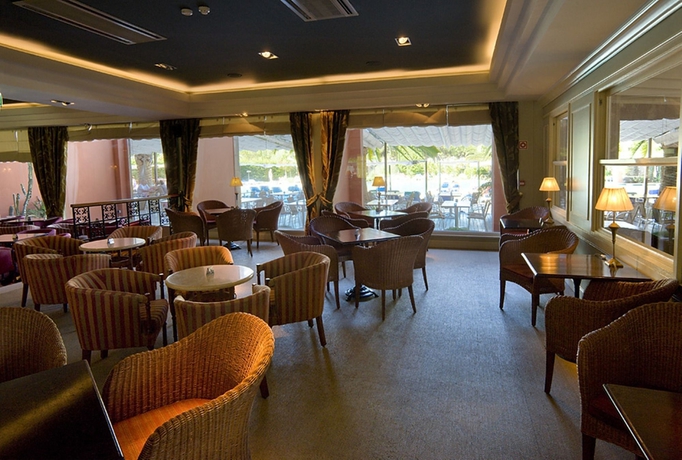 Imagen de los interiores del Hotel Falésia Hotel - Adults Only. Foto 11