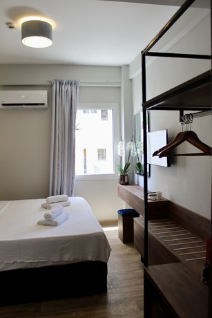 Imagen de la habitación del Hotel Falireon. Foto 7