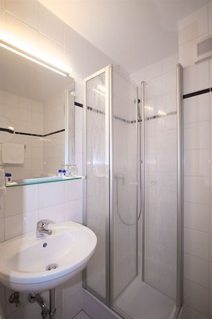 Imagen de la habitación del Hotel Falk Hotel. Foto 6